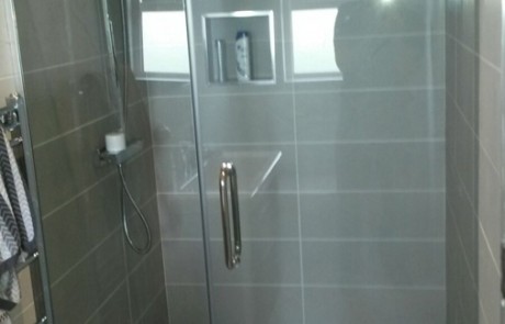 Toughened Glass Shower