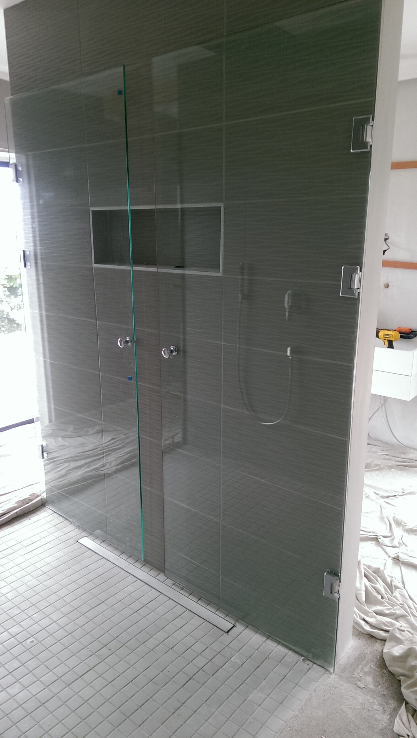 180 Degree Shower Doors Scaled