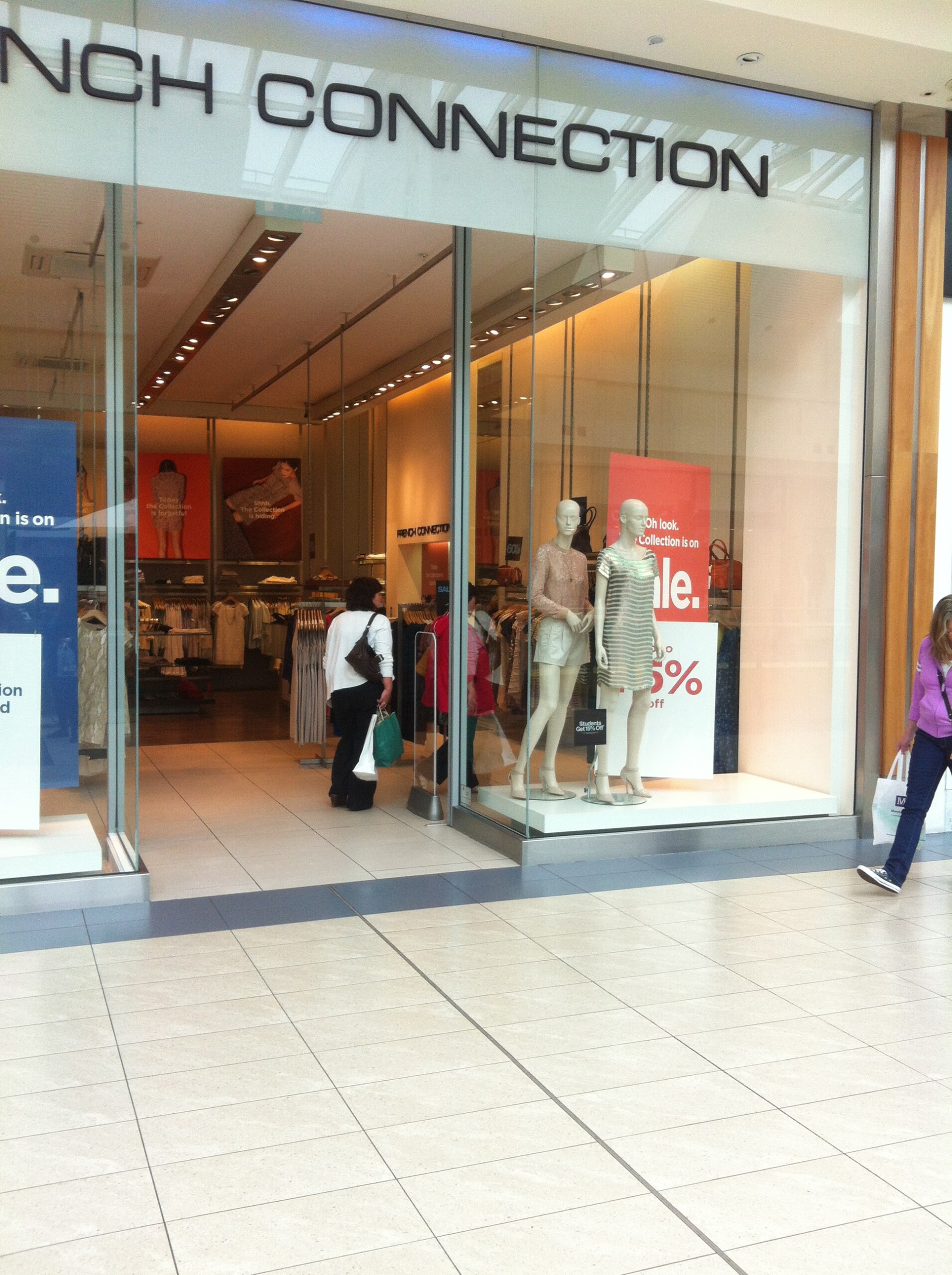 Nsg Glass Shopfronts 18 All Glass Shop Front In Mall 002 1 Scaled