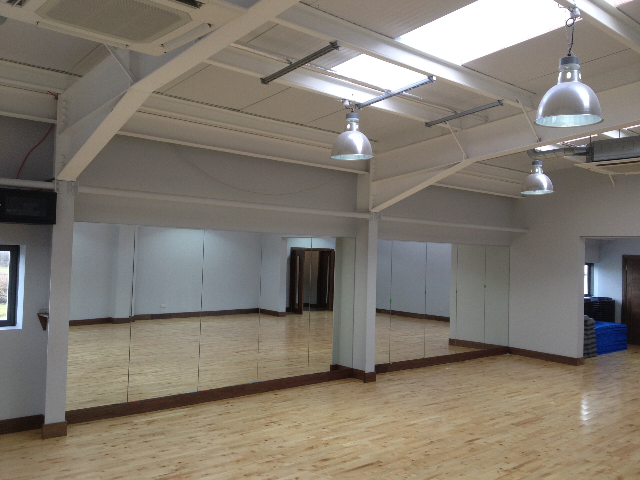 Dance Studio Mirrors3 Scaled