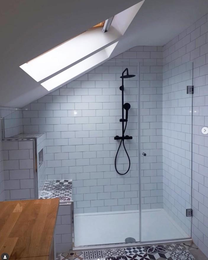 Full Shower Enclosure With Tiled Seating Arrangement