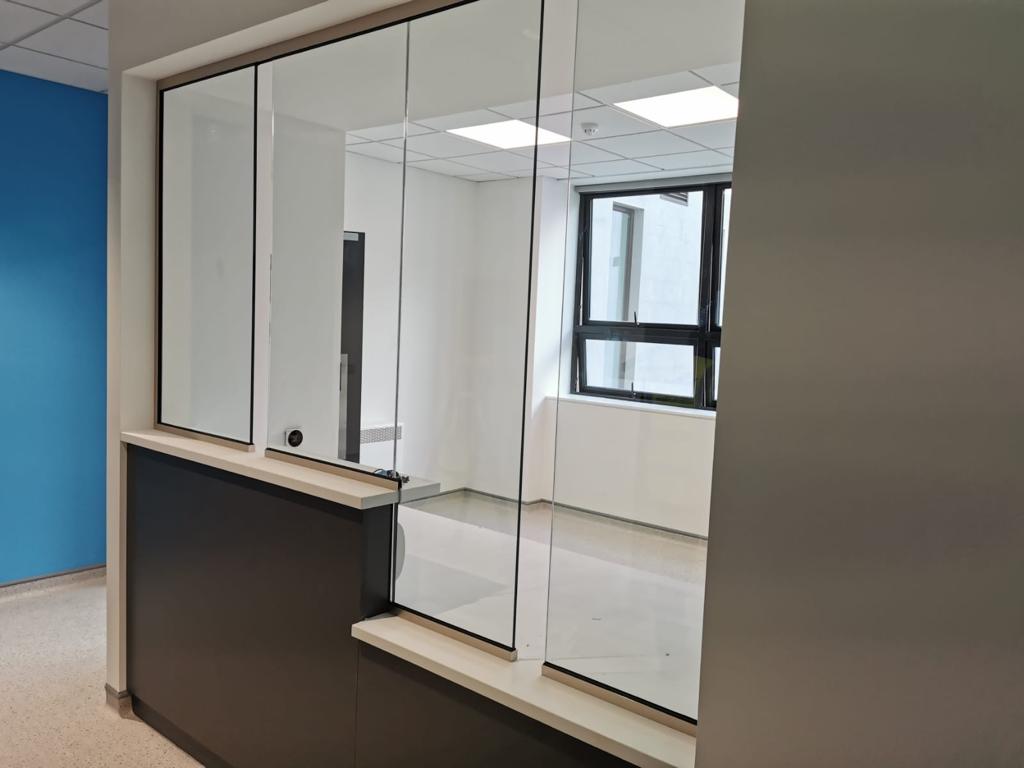 Glazed Security Screen 006