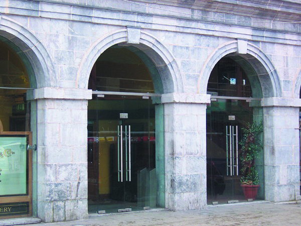 Nsg Glass Shopfronts 4 Shop Front 007