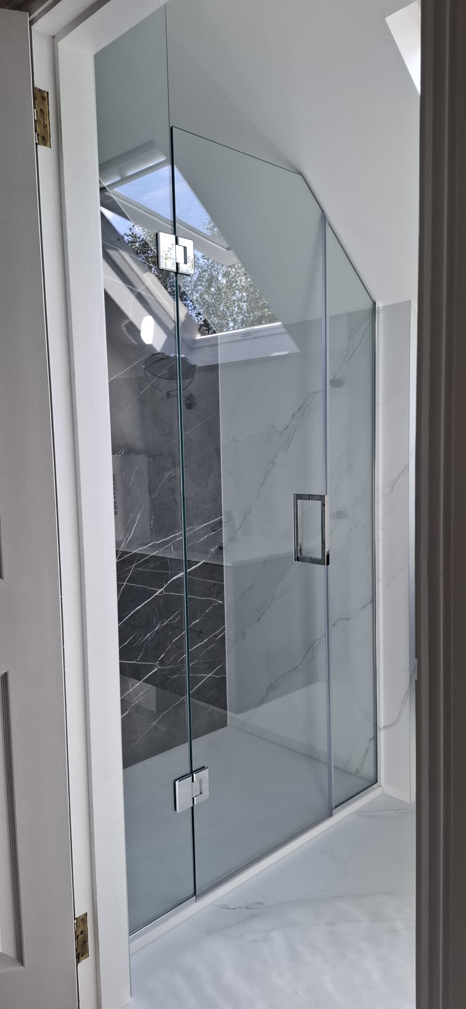 Shower Enclosure Splayed 007