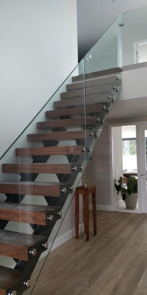 Balustrade Stair Glass 003