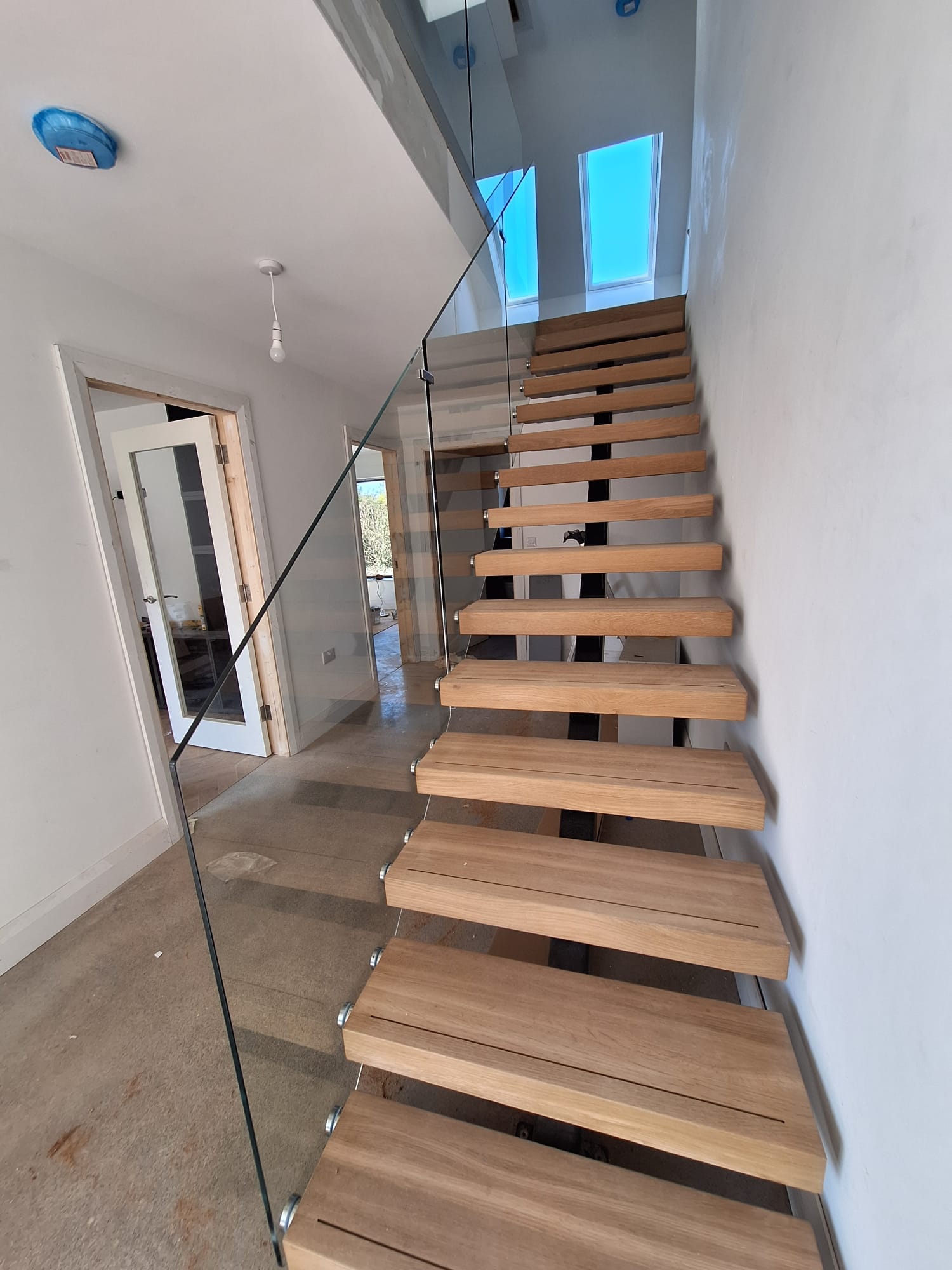 Dff66402 Eb17 4653 8Ee3 Fe6Da73D7Ac6