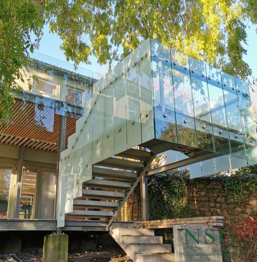 N Balustrading Glass Panels