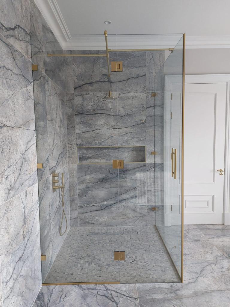 Shower Enclosure Brass Side On