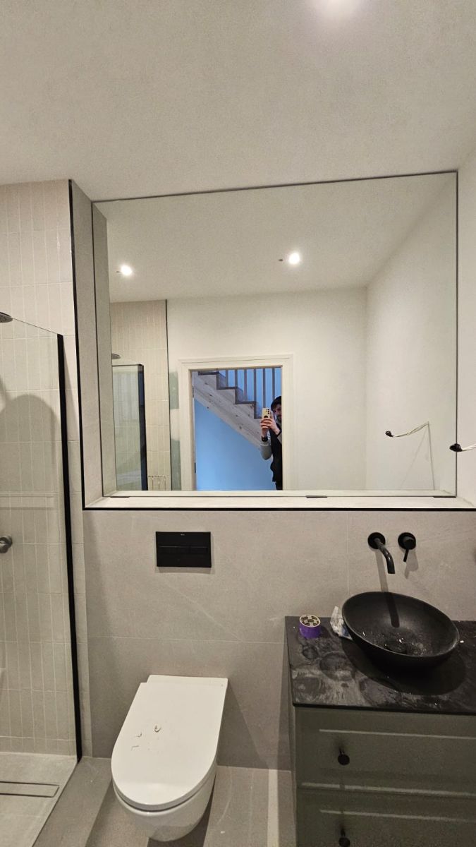Nsg Mirror 10 Bathroom Mirror Fitted In An Alcove